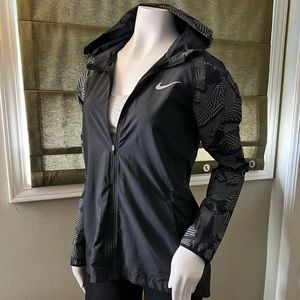 Nike black printed zip-up wind breaker.